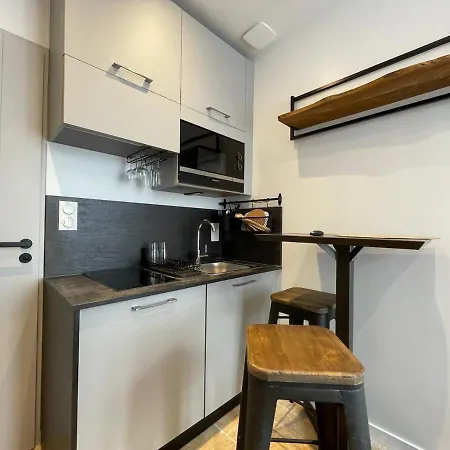 Petite Amenagee Avec Cuisine St Louis 3 شقة