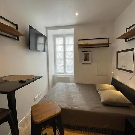 Petite Amenagee Avec Cuisine St Louis 3 شقة لا روشيل