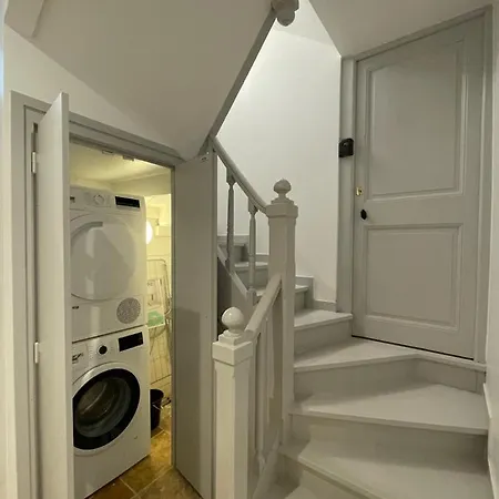 شقة Petite Amenagee Avec Cuisine St Louis 3 *
