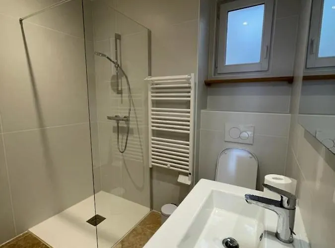 公寓 Petite Amenagee Avec Cuisine St Louis 3 *